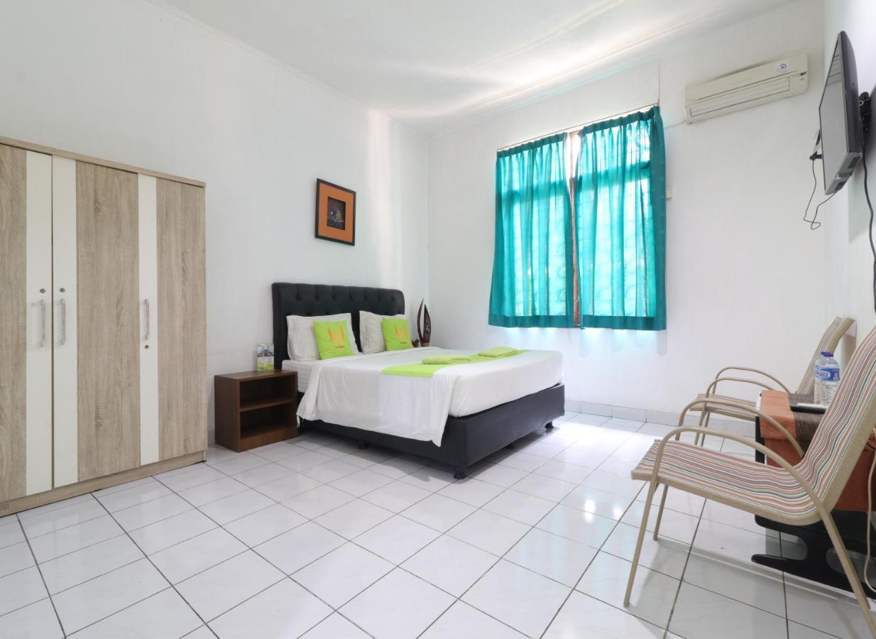 Hotel Huswah Airport Tangerang Eksteriør billede